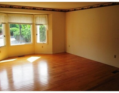 610 County Rd unit 1, Holyoke, MA 01040 - photo 6