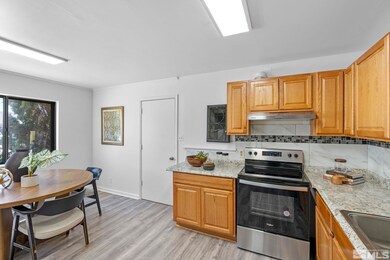 1555 Tanglewood Dr, Sparks, NV 89431 - photo 7