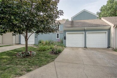 13113 W 66th Terrace, Shawnee, KS 66216 - photo 2