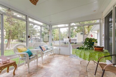 51 Edgewood Ave, Nashua, NH 03064 - photo 4