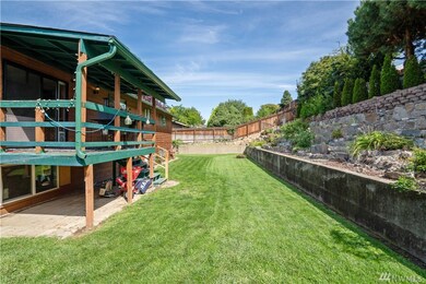 1421 N Anne Ave, East Wenatchee, WA 98802 - photo 2