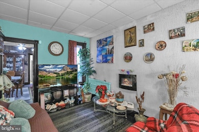 912 Locust St, Reading, PA 19604 - photo 7