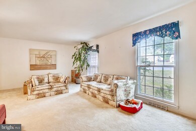 5400 Ellzey Dr, Fairfax, VA 22032 - photo 5