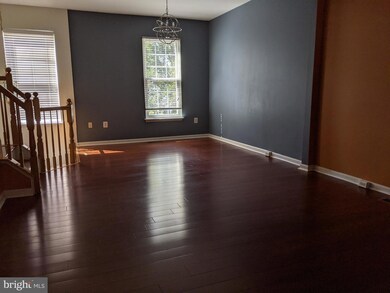 10548 Falkirk Way, Manassas, VA 20109 - photo 3