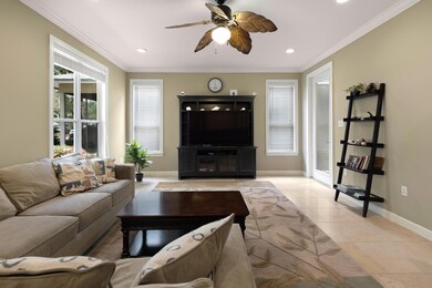 2021 Pine Island Circle-27