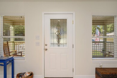 6-web-or-mls-883 Squirrel Rd-01