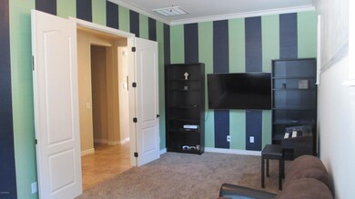 HUGE DEN/OFFICE