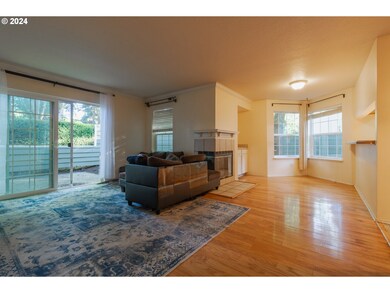 8315 SW Curry Dr unit D, Wilsonville, OR 97070 - photo 6