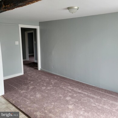 2095 Hosensack Rd unit C, Palm, PA 18070 - photo 5