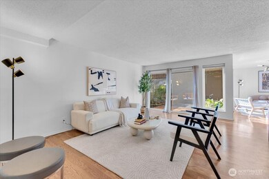 654 W Olympic Place unit 101, Seattle, WA 98119 - photo 2