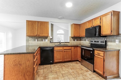 5459 Red Wynne Ln, Hilliard, OH 43026 - photo 7