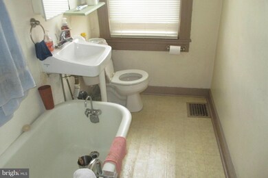 2672 Wilkens Ave, Baltimore, MD 21223 - photo 4