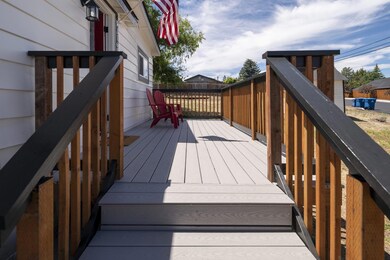 5-web-or-mls-3160 SW Volcano Ave-5