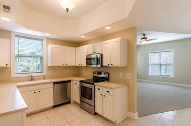 Kitchen & Living