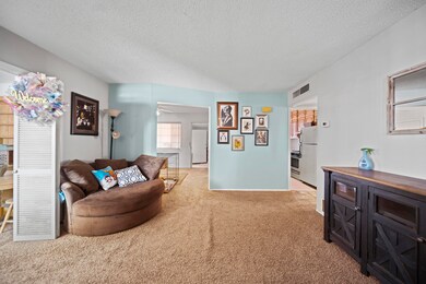 7827 Basswood Ave, El Paso, TX 79925 - photo 4