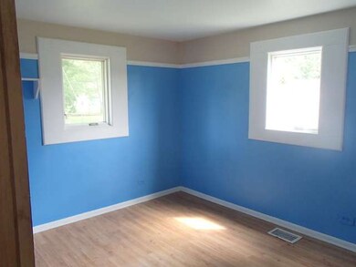 18115 S Cicero Ave, Country Club Hills, IL 60478 - photo 2