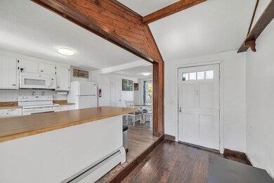 42 Anthony St, Agawam, MA 01001 - photo 6