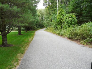 405 Boxford St, North Andover, MA 01845 - photo 3