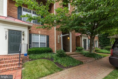 11205 Edson Park Place unit 46, Rockville, MD 20852 - photo 4