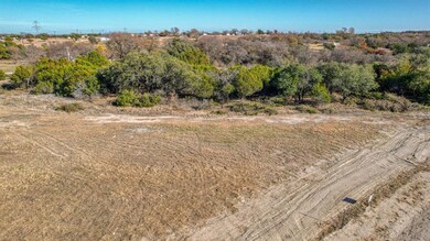 113 E Stagecoach Trail, Weatherford, TX 76085 - photo 7