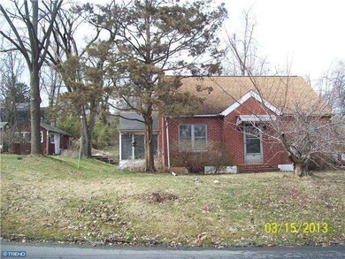 846 Englesville Hill Rd, Boyertown, PA 19512 - photo 2