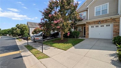 4032 Comrie Ln, Burlington, NC 27215 - photo 4