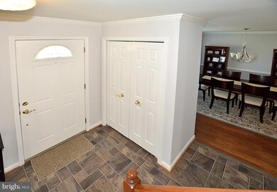 9069 Northedge Dr, Springfield, VA 22153 - photo 2