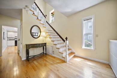 42 Perkins St, Stoneham, MA 02180 - photo 4