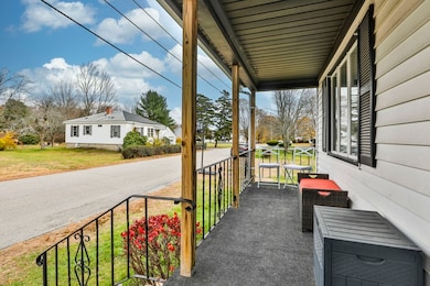 61 Thornton Ave, Methuen, MA 01844 - photo 7