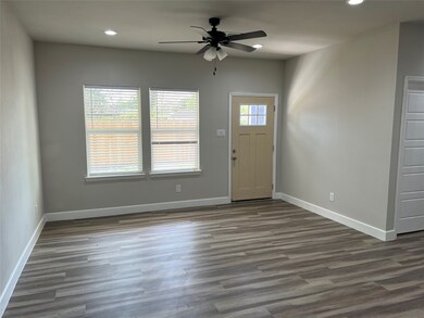 6006 Shady Timbers Dr unit A, Houston, TX 77016 - photo 4