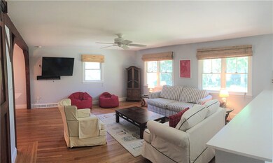 18 Madeline Dr, Newport, RI 02840 - photo 5