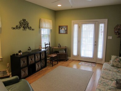 105 E Morning Glory Rd unit East Unit, Wildwood, NJ 08260 - photo 2