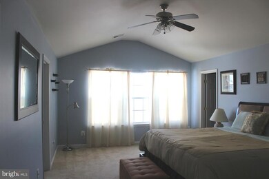 9581 Loma Dr, Bristow, VA 20136 - photo 5