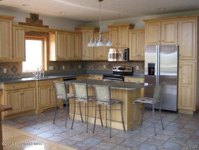 306 School Dr, New Ringgold, PA 17960 - photo 4