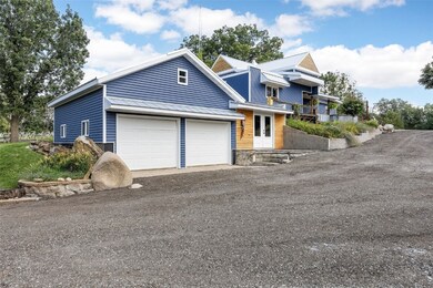 2798 Tower Site Dr NE, Solon, IA 52333 - photo 4