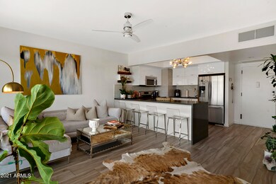 4750 N Central Unit 17A00023