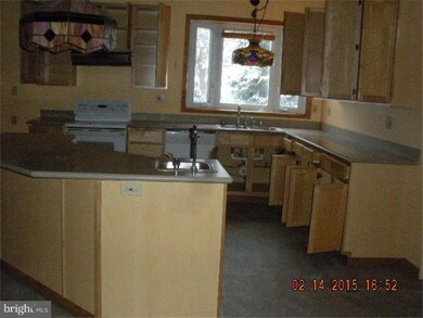 27 N Main St, Perkasie, PA 18944 - photo 6