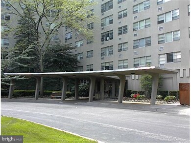 Radnor House unit 321, Bryn Mawr, PA 19010 - photo 4