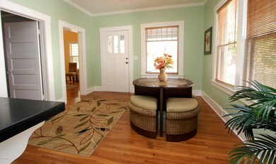 Living and Dining area.