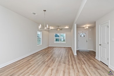 165 Red Tail Cir, Powersville, GA 31008 - photo 6