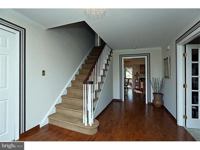 364 Gosling Dr, North Wales, PA 19454 - photo 2