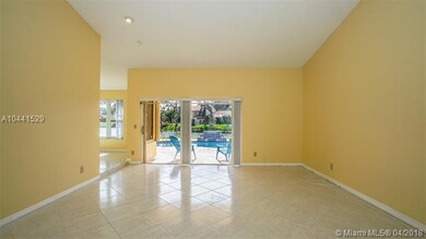 14940 E Waterford Dr, Davie, FL 33331 - photo 6