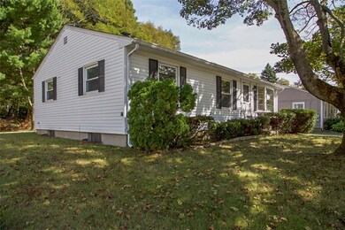 82 Patton Rd, Woonsocket, RI 02895 - photo 5