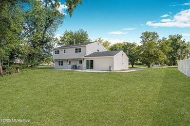 28 Whittier Dr, Manalapan, NJ 07726 - photo 7