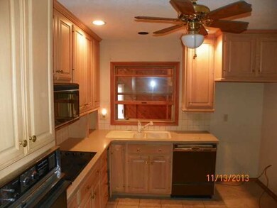 1339 Vinewood Dr, Columbus, OH 43229 - photo 4