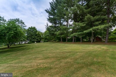 20540 Gleedsville Rd, Leesburg, VA 20175 - photo 2
