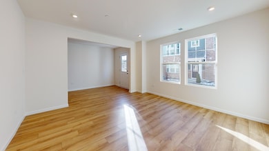 134 Yorktown Ct, Libertyville, IL 60048 - photo 2