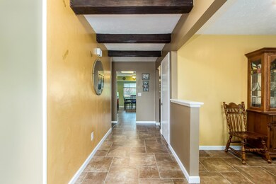 7516 Sagewood Ct, Columbus, OH 43235 - photo 2