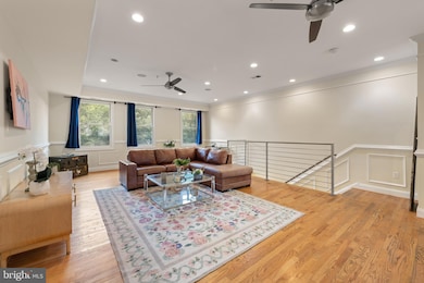 1645 New Jersey Ave NW unit 2, Washington, DC 20001 - photo 2