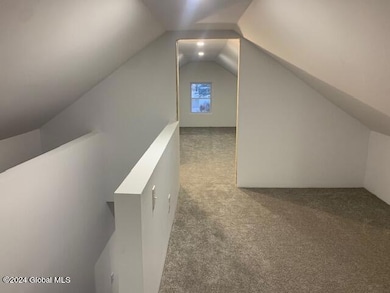 26 Oregon Ave, Rensselaer, NY 12144 - photo 7